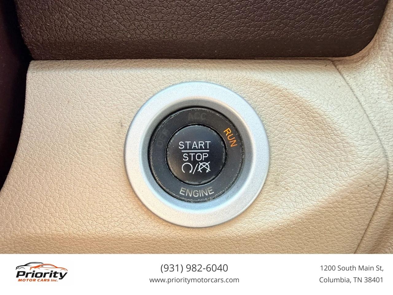 RAM 3500 Laramie Mega Cab 4WD DRW 2014