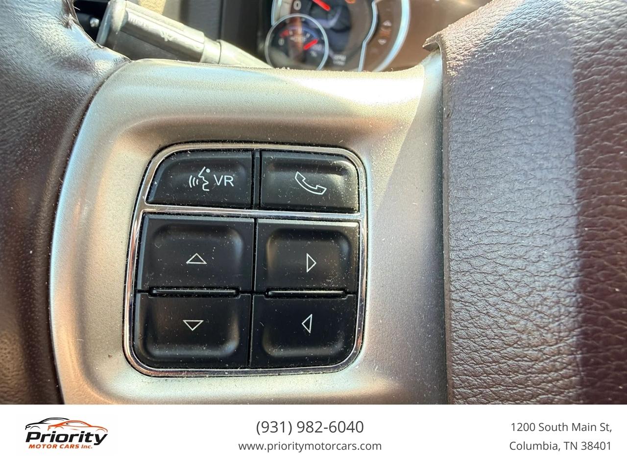 RAM 3500 Laramie Mega Cab 4WD DRW 2014