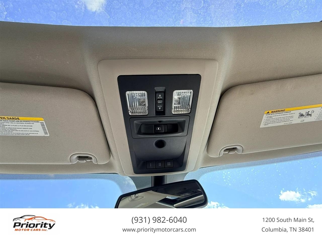 RAM 3500 Laramie Mega Cab 4WD DRW 2014