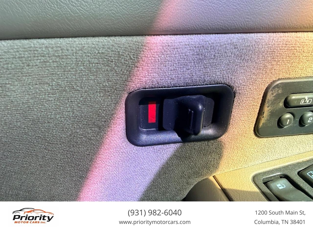 GMC Sierra 2500HD SLE Crew Cab Short Bed 4WD 2003