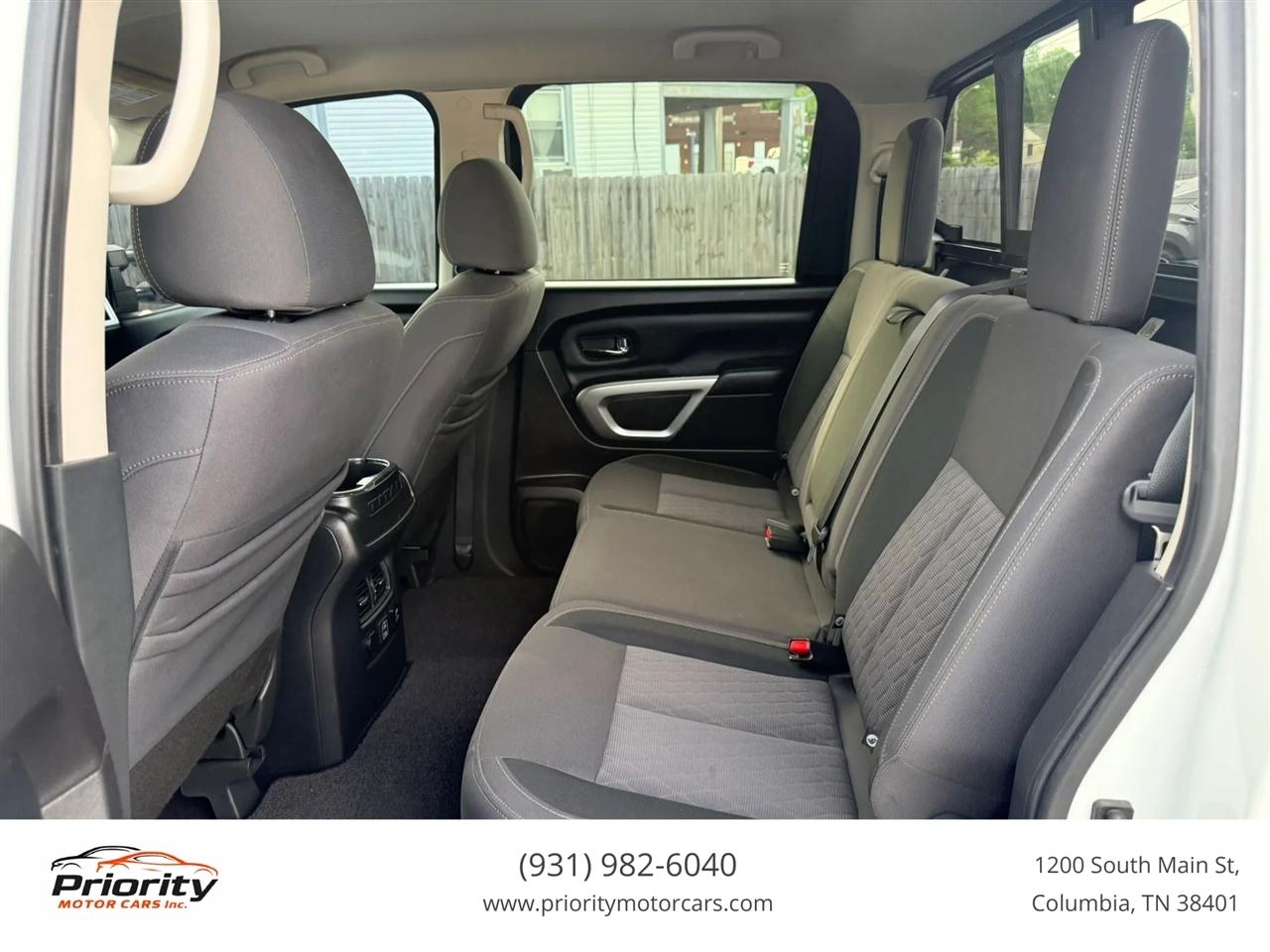 Nissan Titan SV Crew Cab 2WD 2020