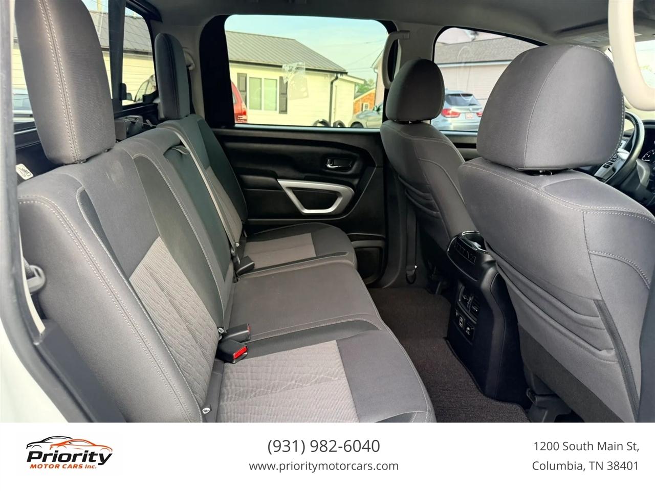 Nissan Titan SV Crew Cab 2WD 2020