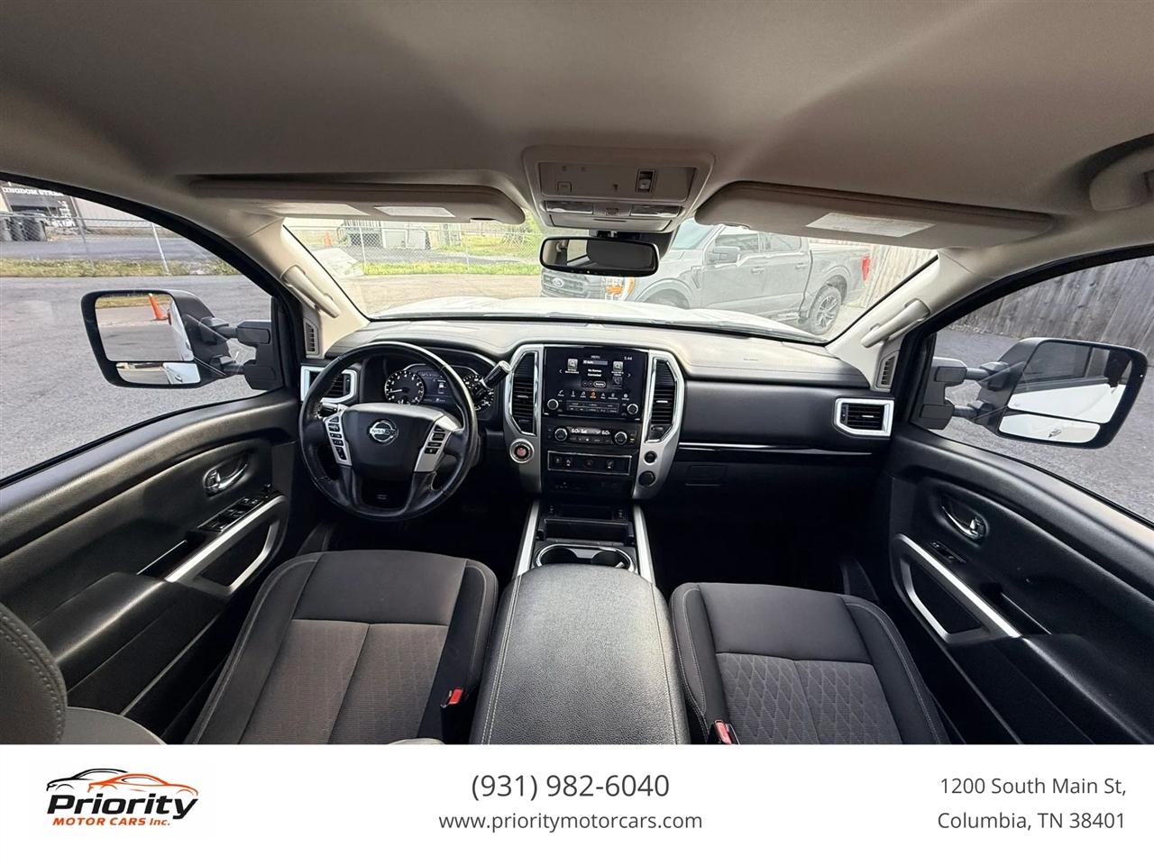 Nissan Titan SV Crew Cab 2WD 2020