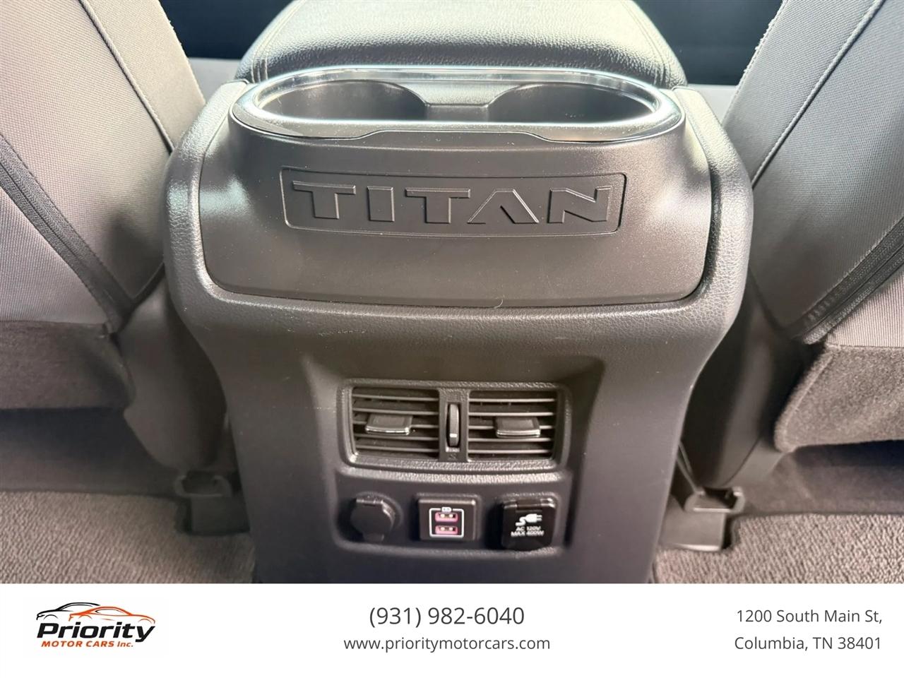 Nissan Titan SV Crew Cab 2WD 2020