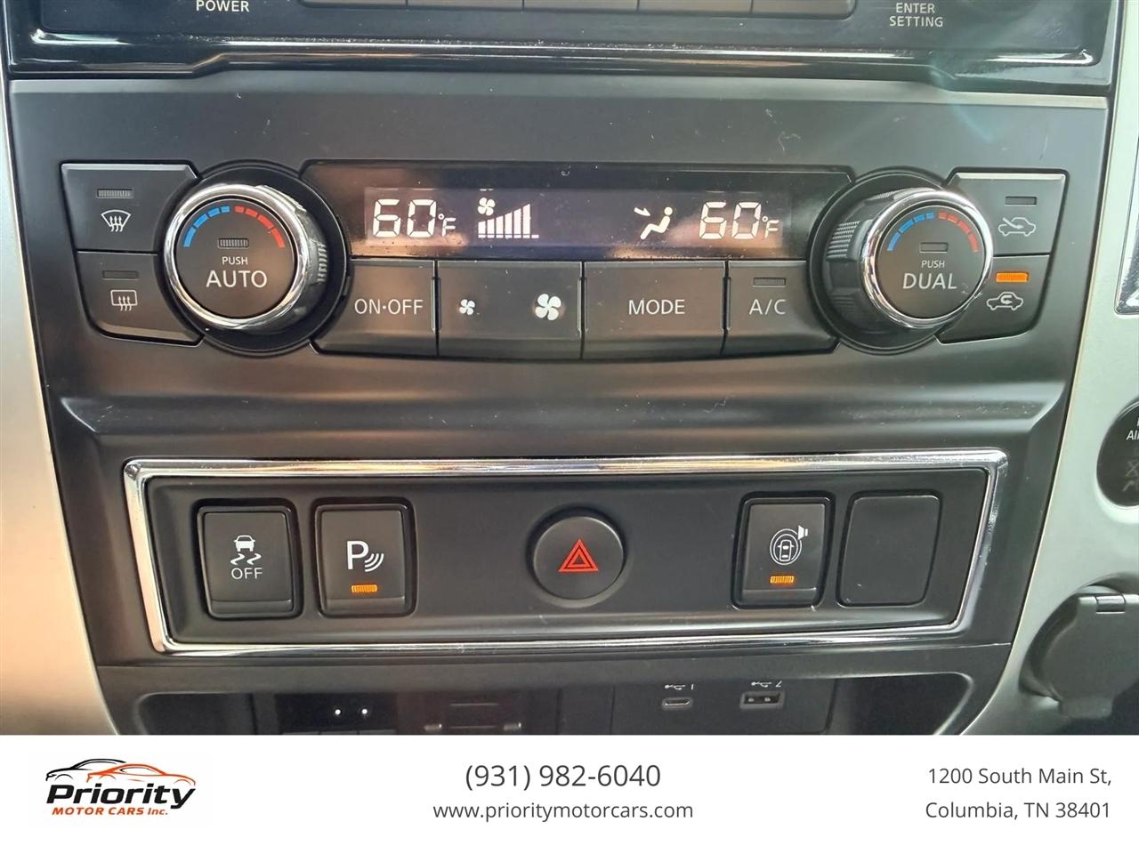 Nissan Titan SV Crew Cab 2WD 2020