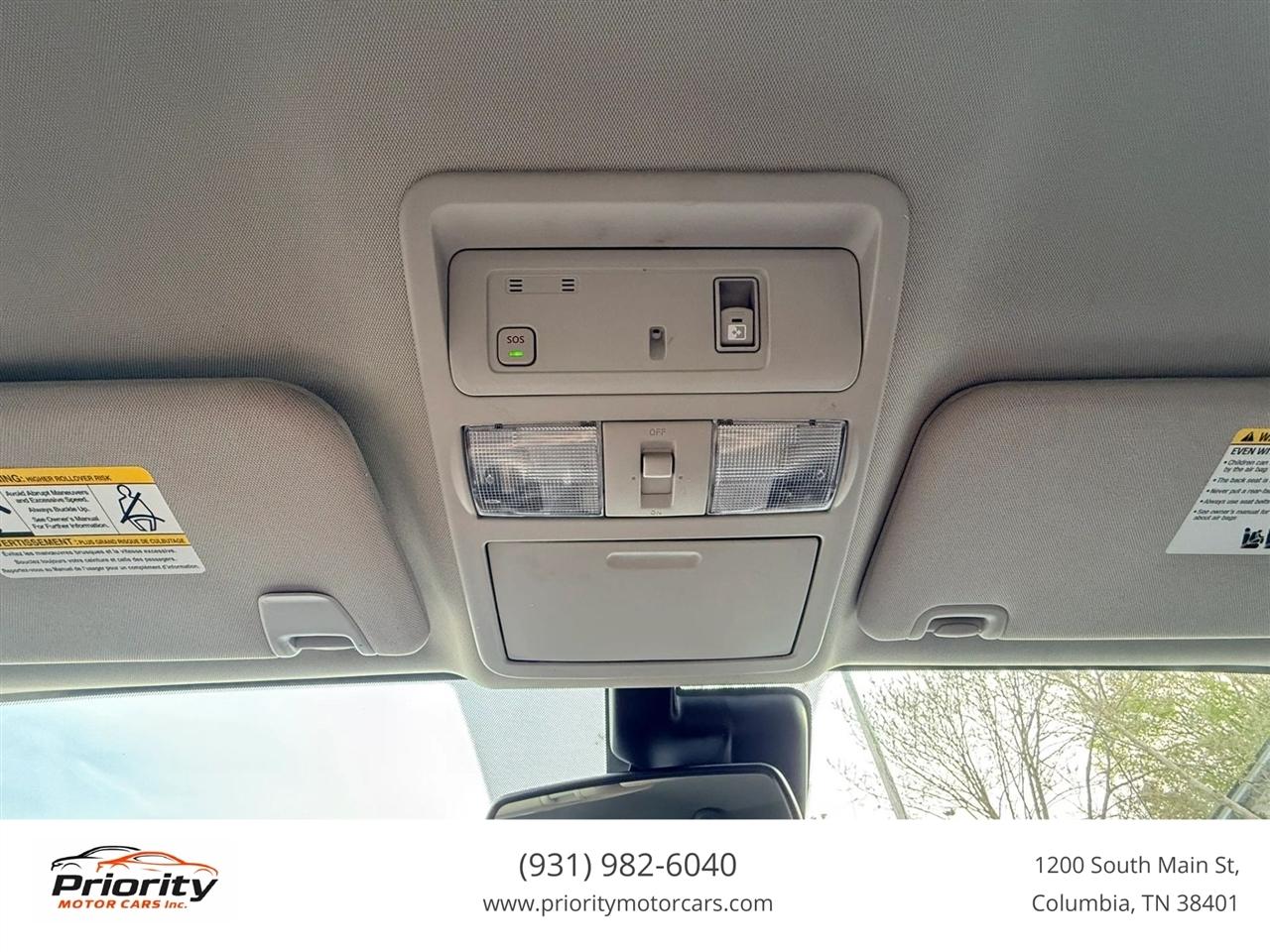 Nissan Titan SV Crew Cab 2WD 2020