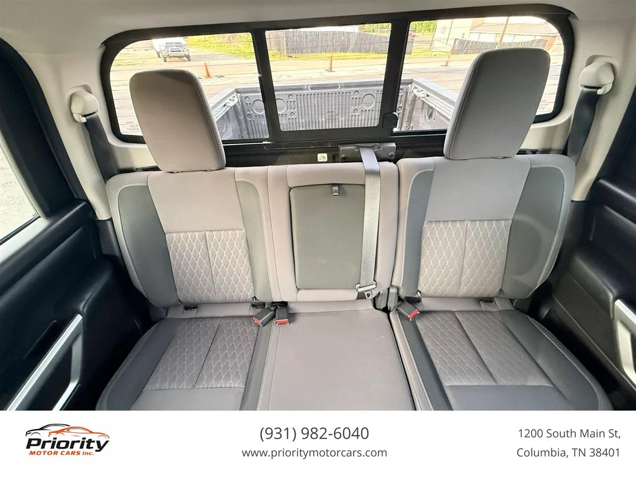 Nissan Titan SV Crew Cab 2WD 2020