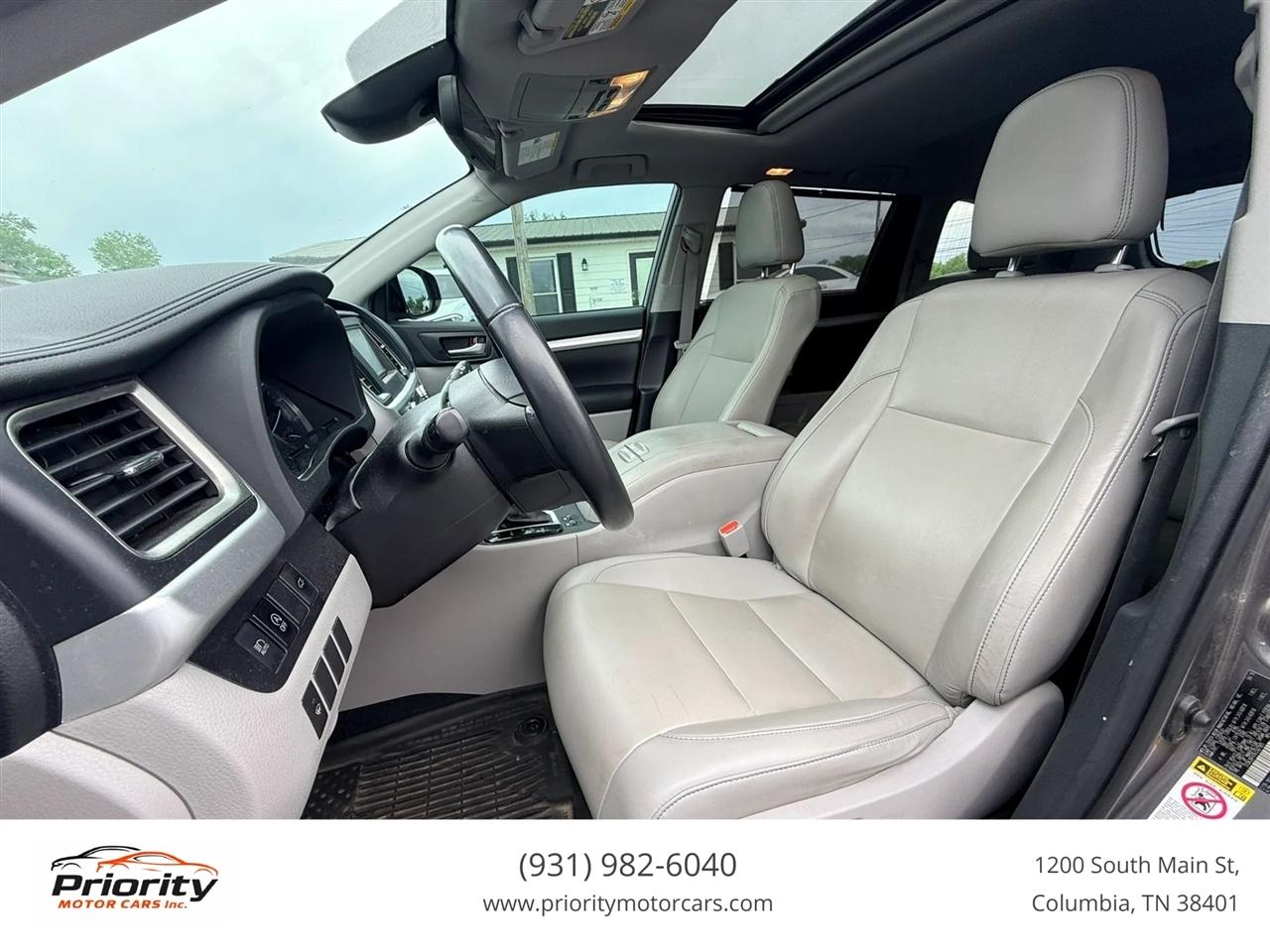 Toyota Highlander XLE FWD V6 2019