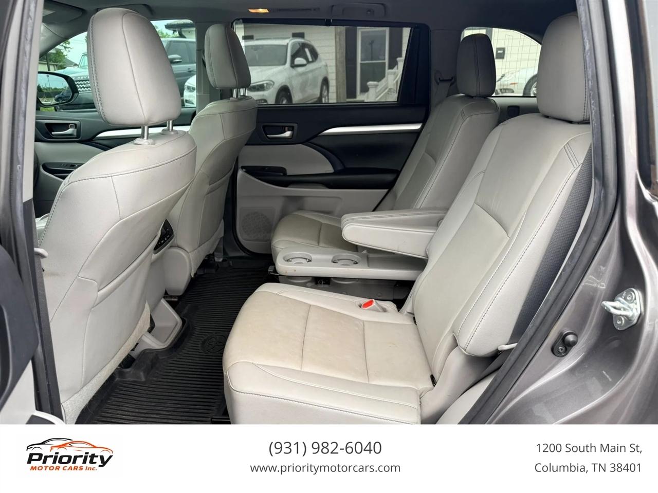 Toyota Highlander XLE FWD V6 2019