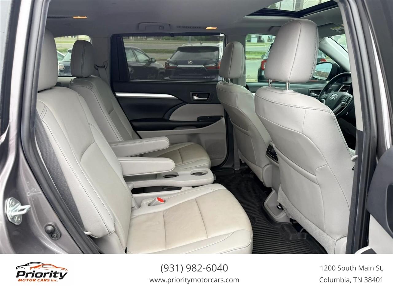 Toyota Highlander XLE FWD V6 2019