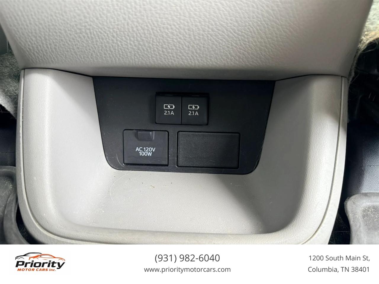 Toyota Highlander XLE FWD V6 2019