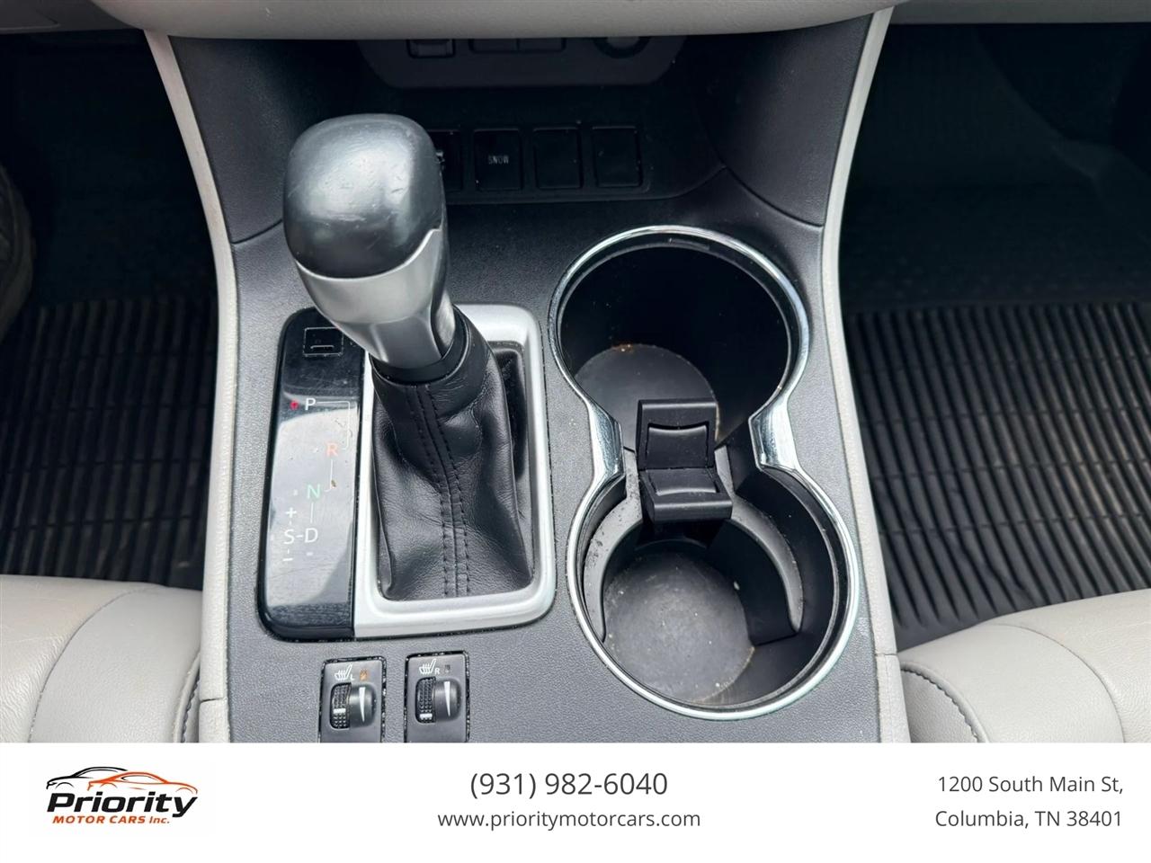 Toyota Highlander XLE FWD V6 2019