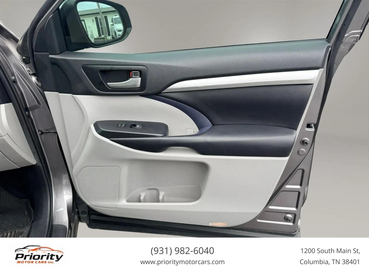 Toyota Highlander XLE FWD V6 2019