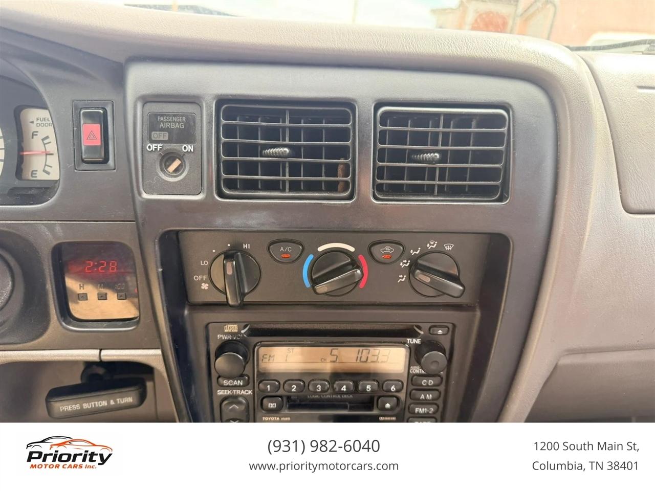 Toyota Tacoma PreRunner Xtracab 2WD 2002