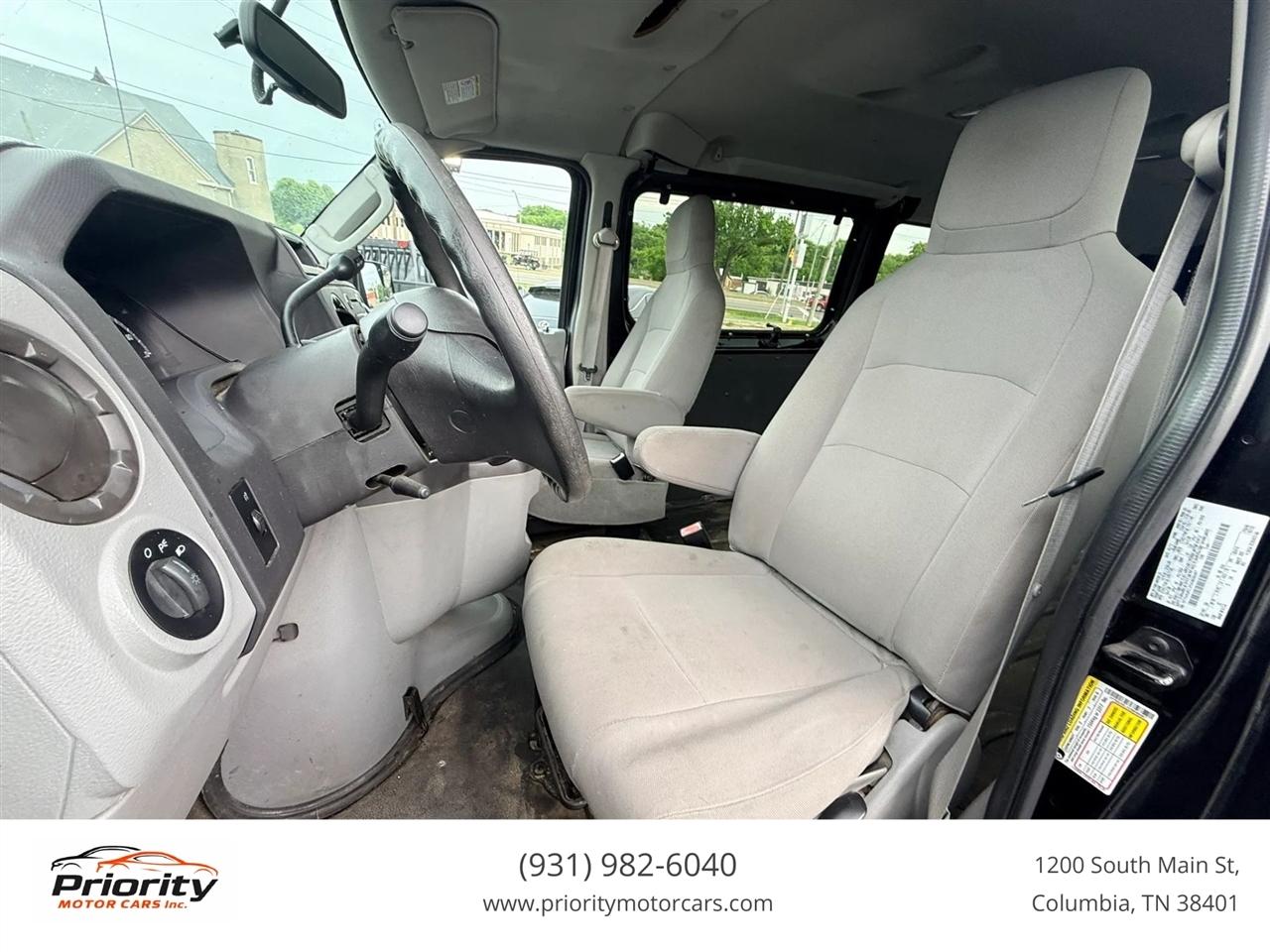 Ford Econoline E-250 Extended 2012
