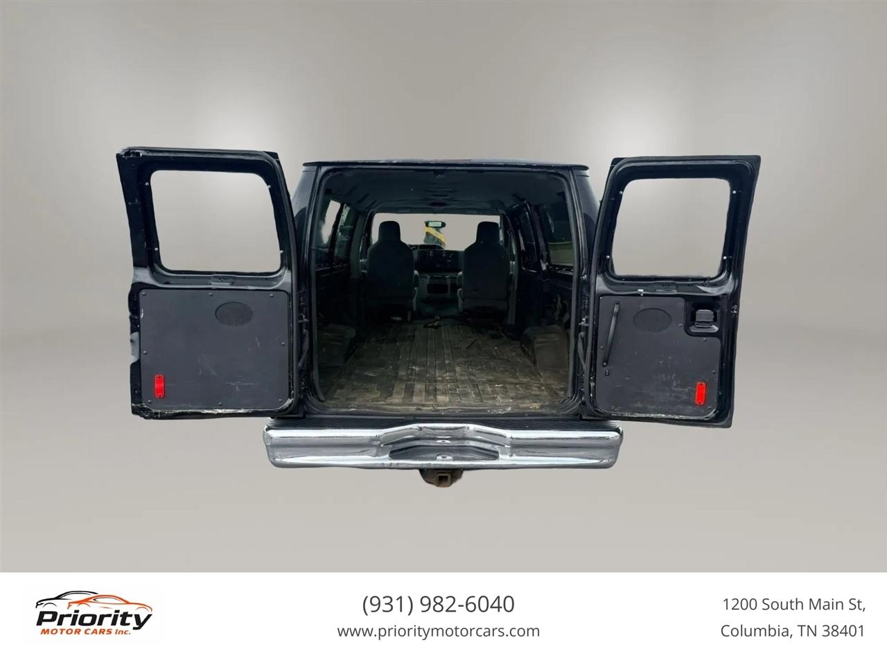 Ford Econoline E-250 Extended 2012