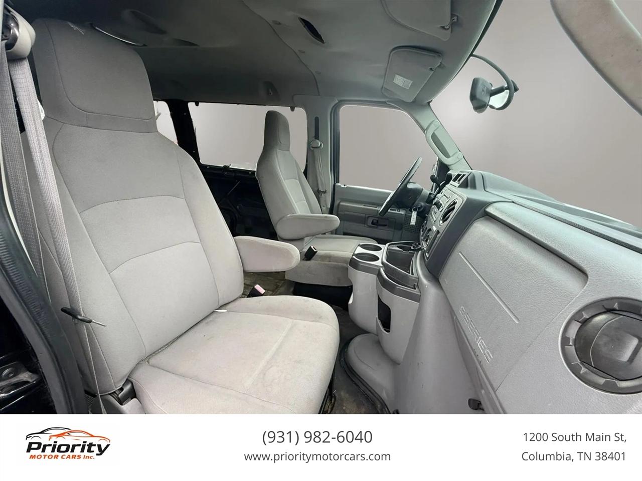 Ford Econoline E-250 Extended 2012