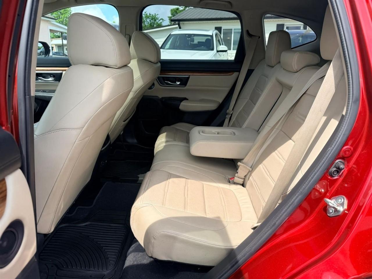 2018 Honda CR-V Touring - Photo 16