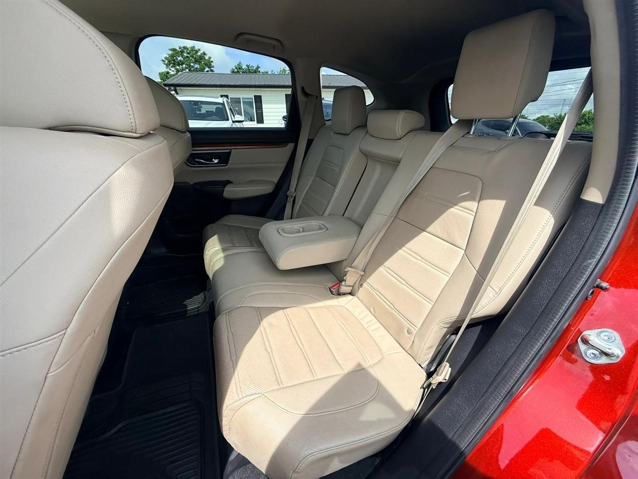 2018 Honda CR-V Touring - Photo 17
