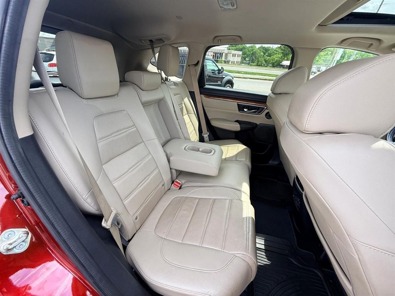 2018 Honda CR-V Touring - Photo 24