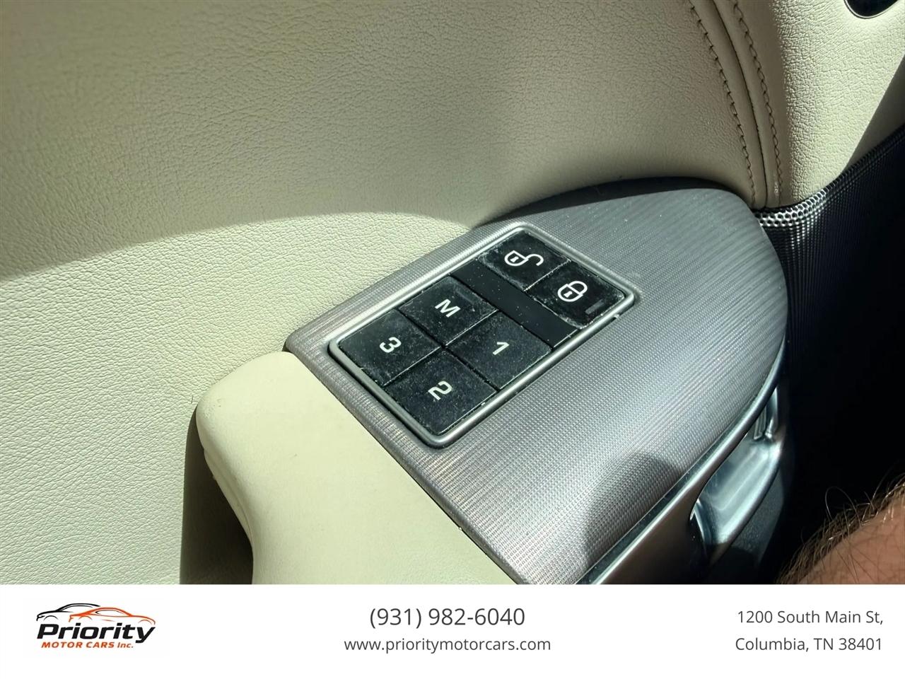 Land Rover Range Rover Sport 3.0L V6 Supercharged SE 2014