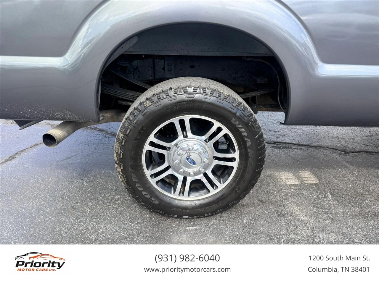 Ford F-350 SD XLT Crew Cab 4WD 2005
