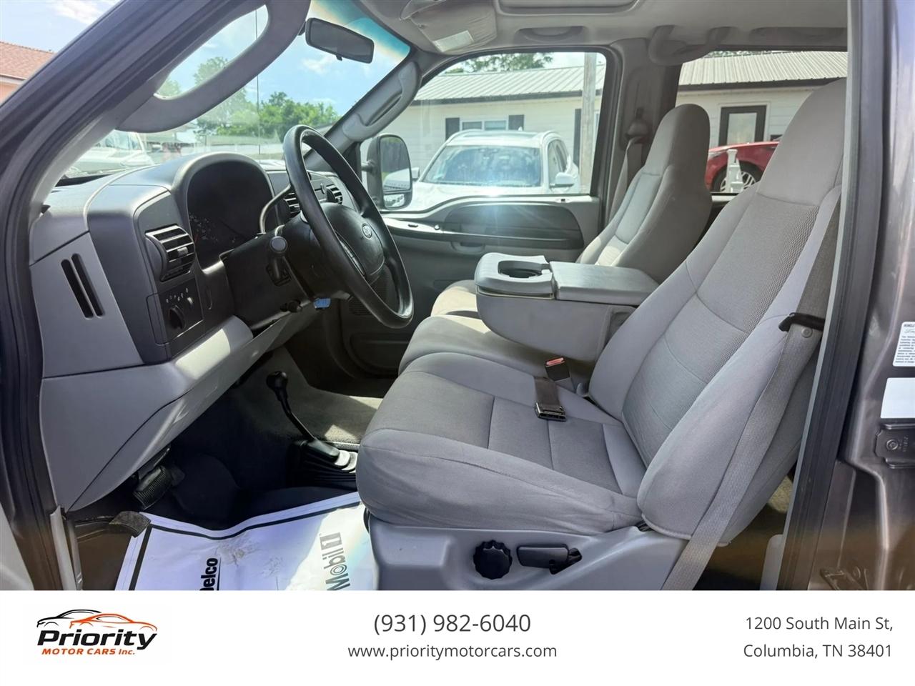 Ford F-350 SD XLT Crew Cab 4WD 2005