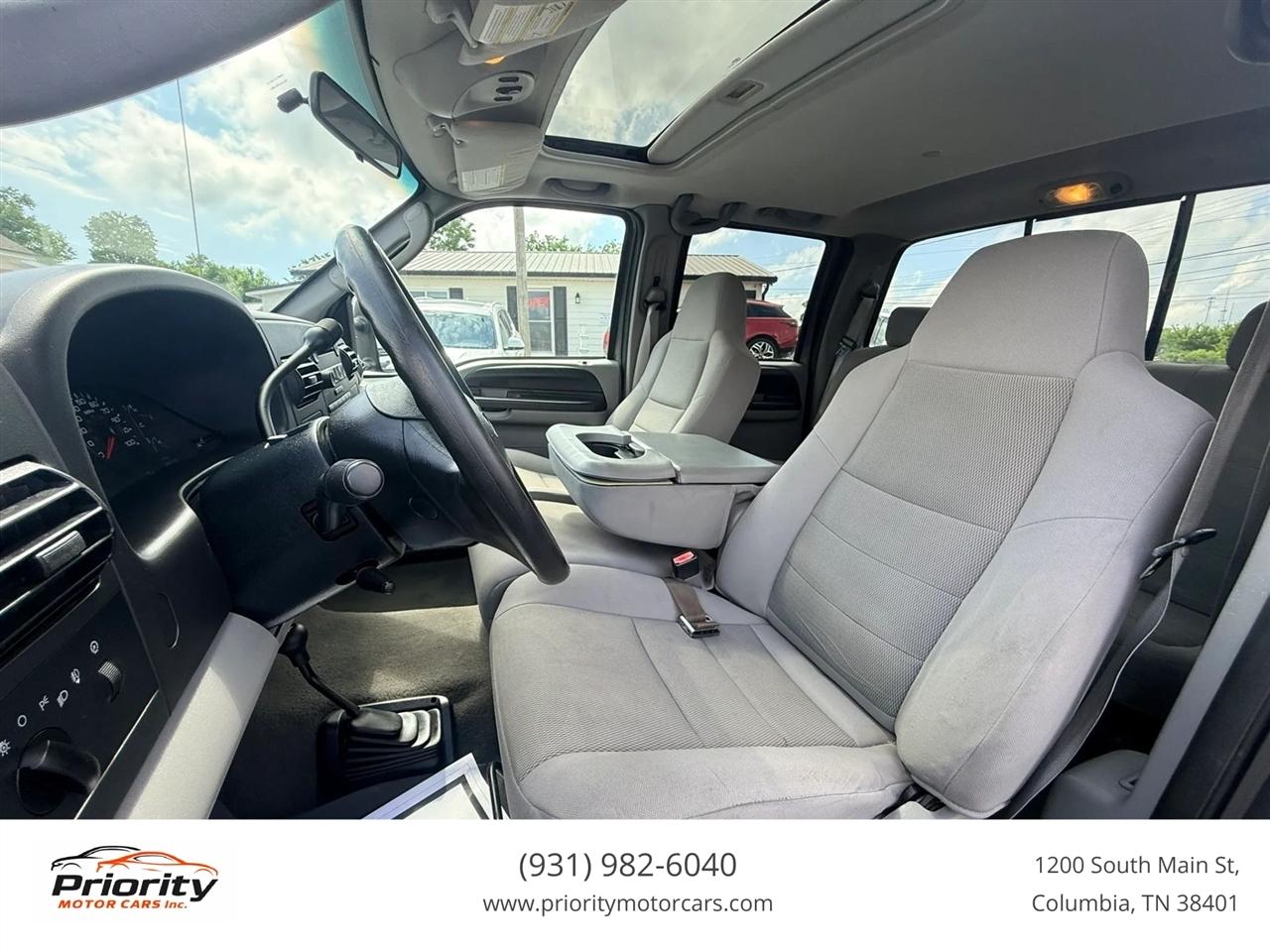 Ford F-350 SD XLT Crew Cab 4WD 2005