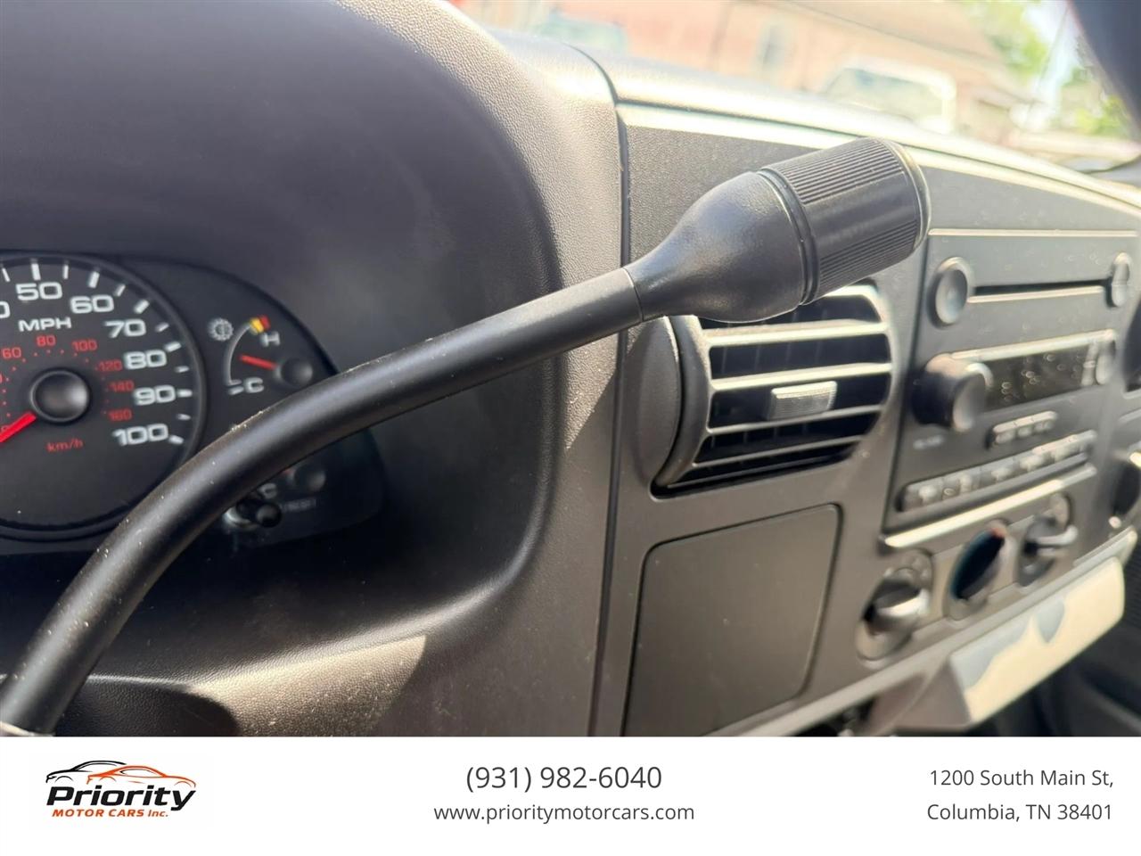 Ford F-350 SD XLT Crew Cab 4WD 2005