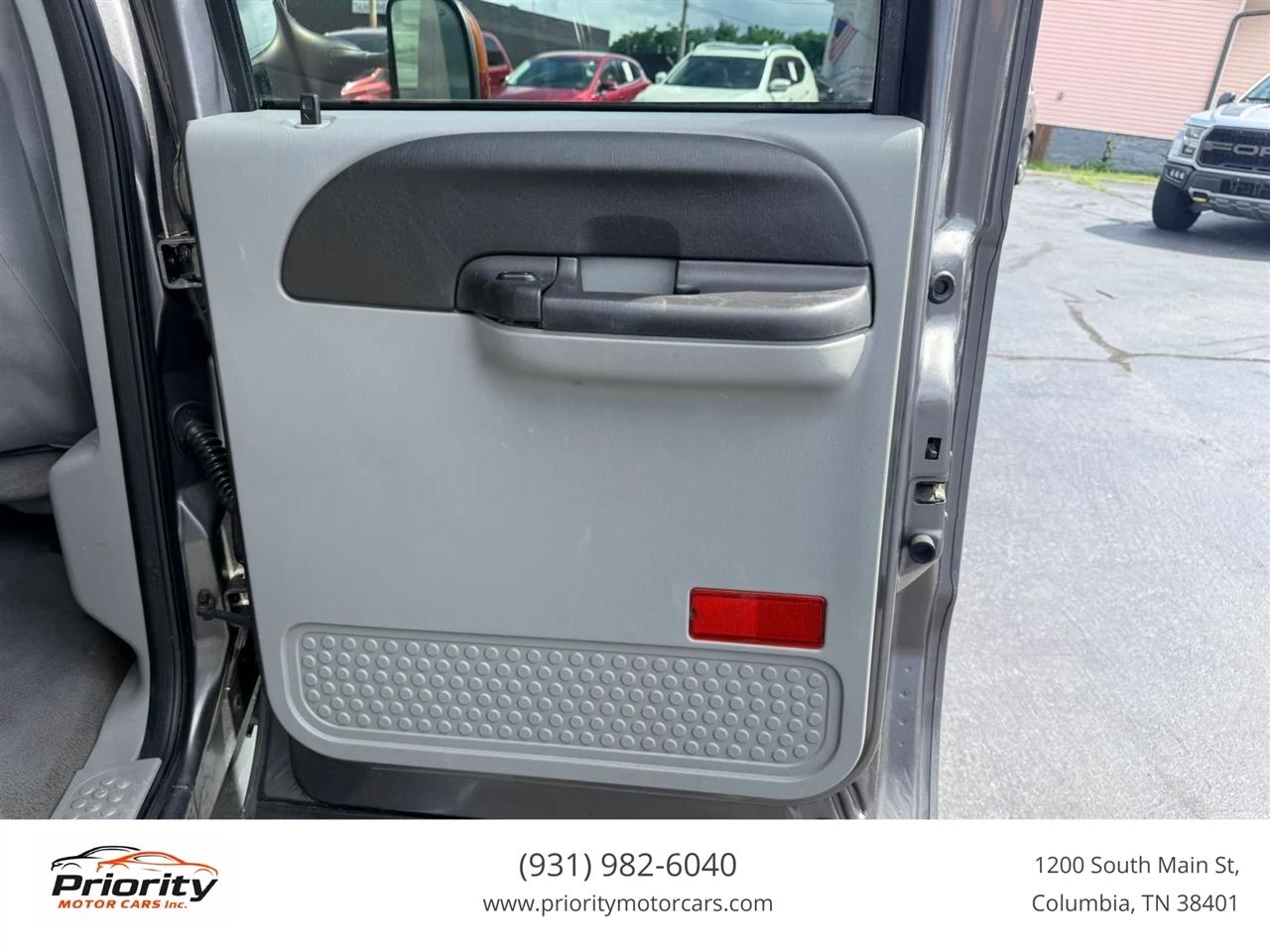 Ford F-350 SD XLT Crew Cab 4WD 2005