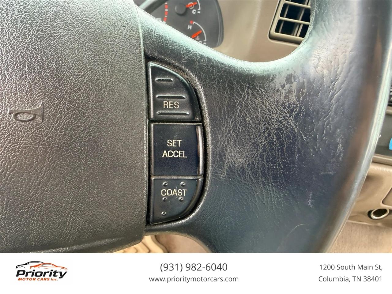 Ford F-250 SD XLT Crew Cab 4WD 2004