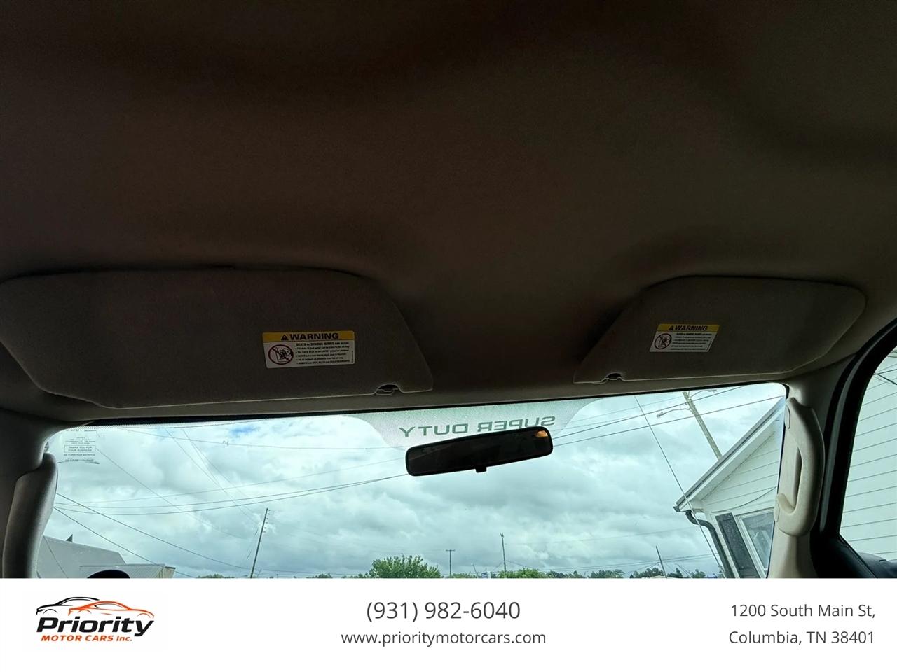 Ford F-250 SD XLT Crew Cab 4WD 2004