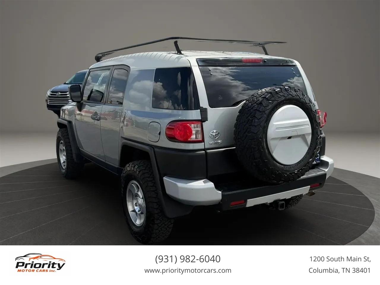 Toyota FJ Cruiser 4WD AT 2010