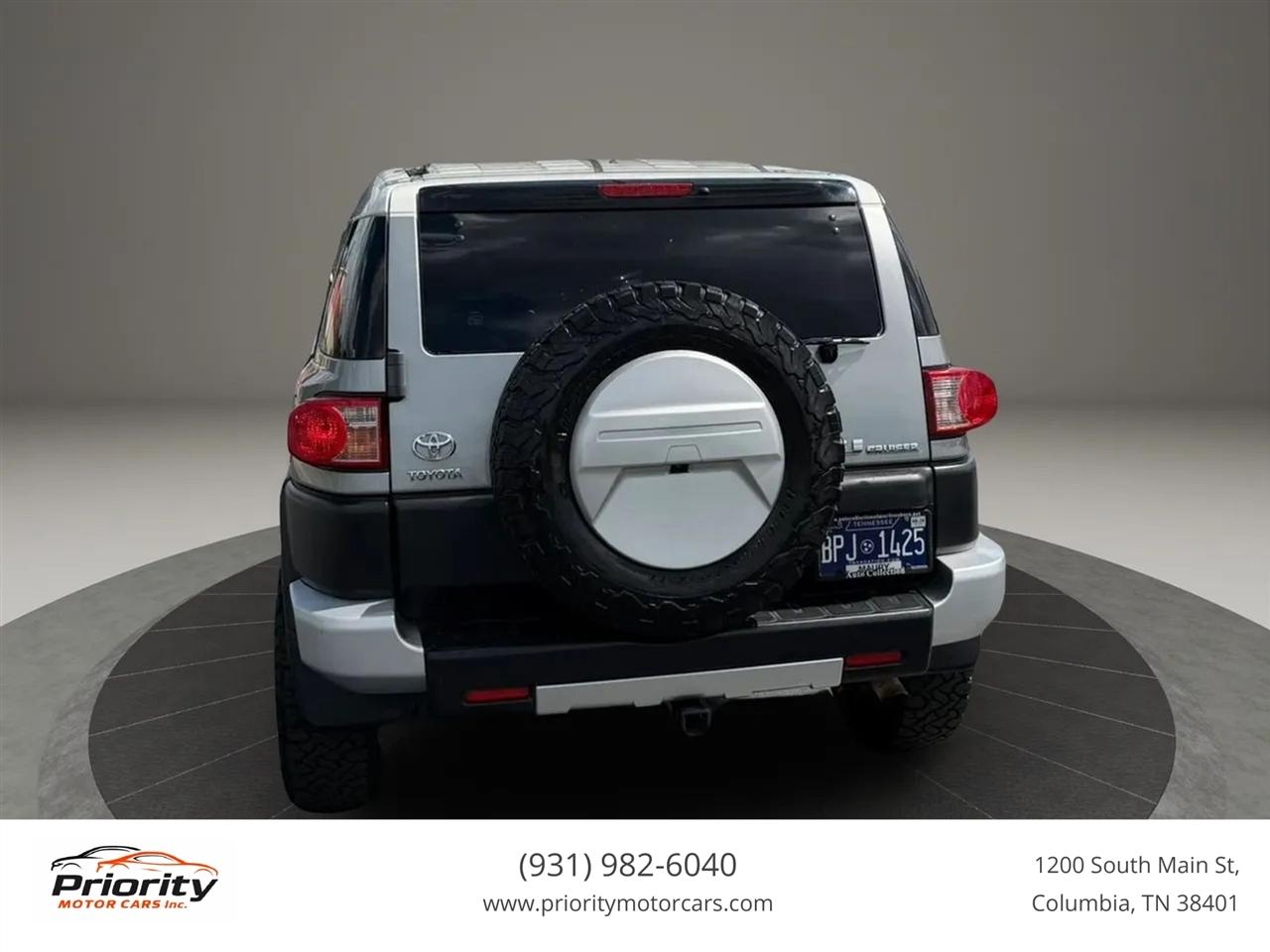 Toyota FJ Cruiser 4WD AT 2010