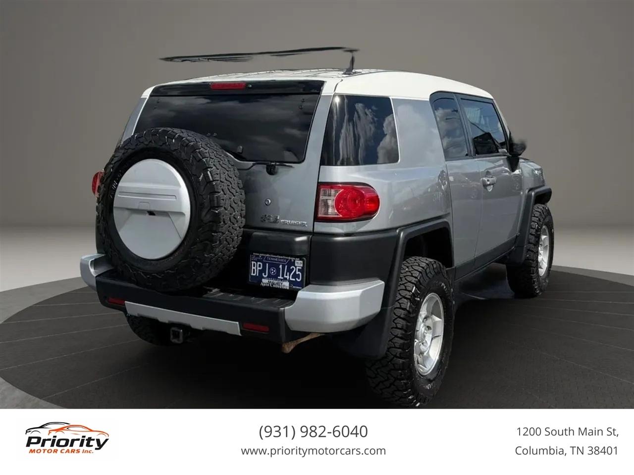 Toyota FJ Cruiser 4WD AT 2010