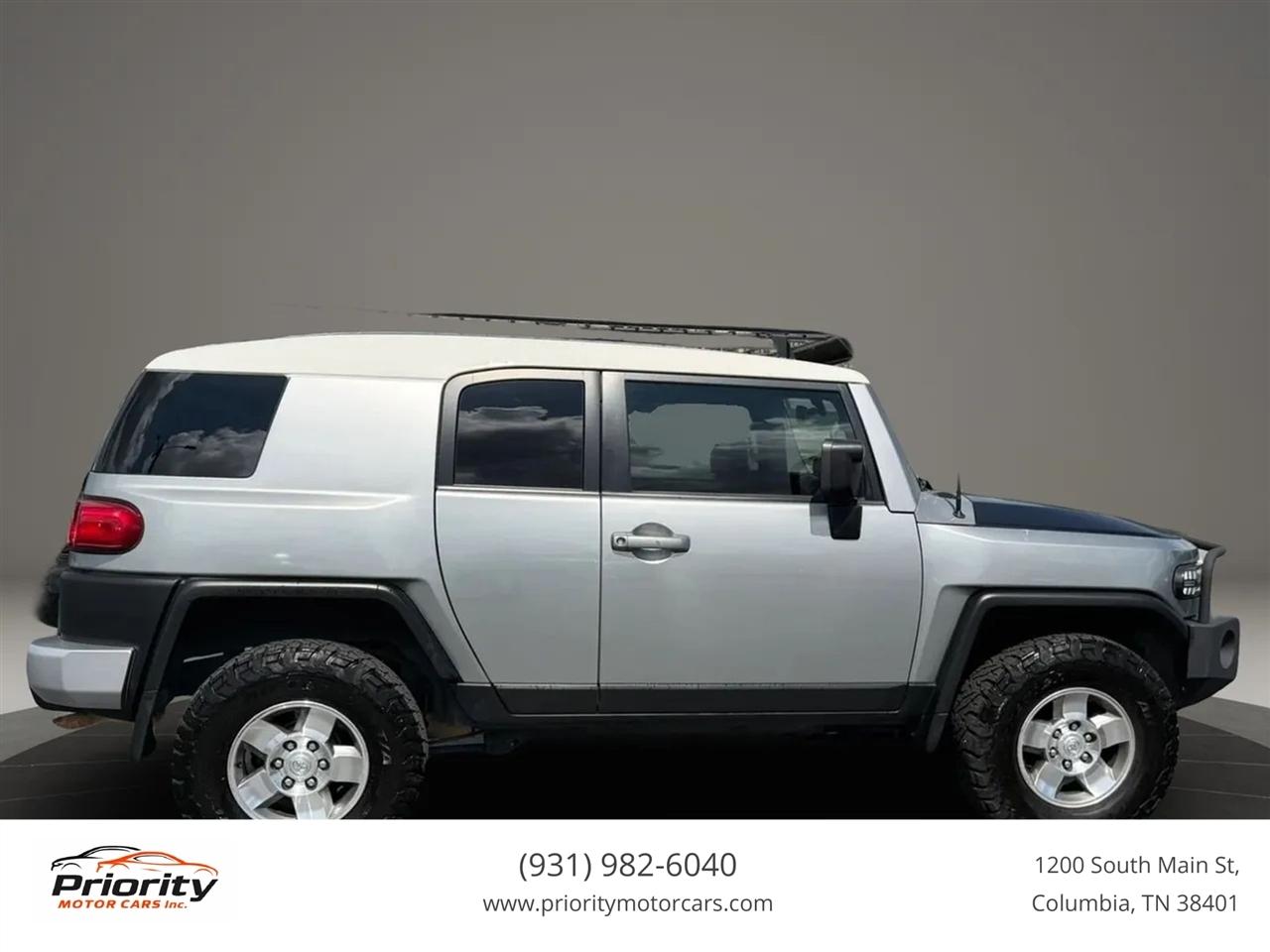 Toyota FJ Cruiser 4WD AT 2010