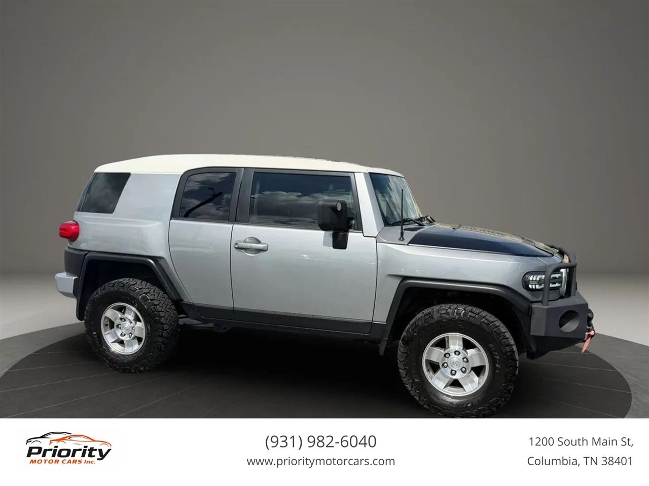 Toyota FJ Cruiser 4WD AT 2010
