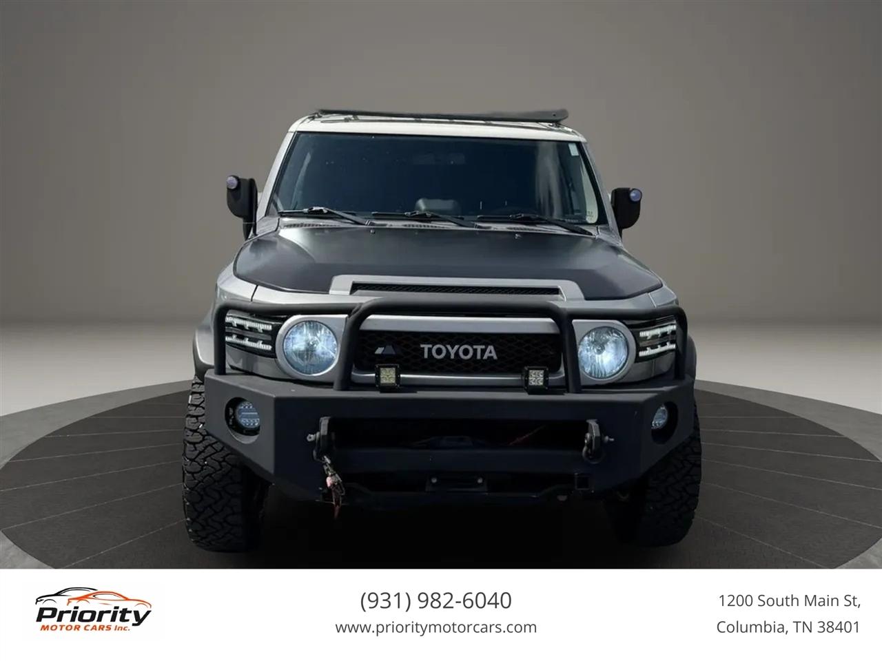 Toyota FJ Cruiser 4WD AT 2010