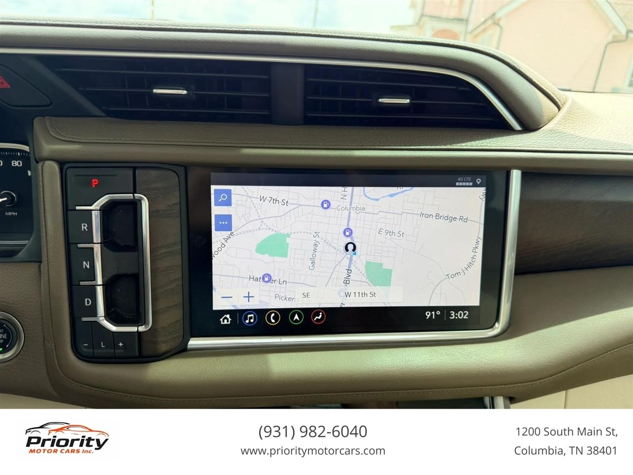 GMC Yukon XL Denali 4WD 2021