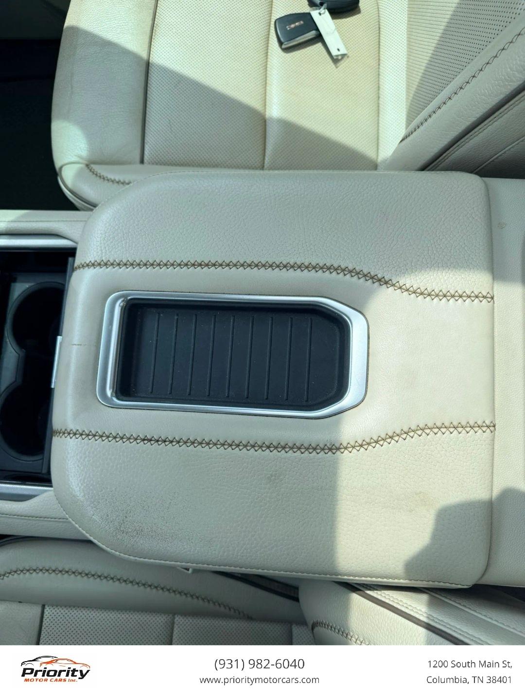 GMC Yukon XL Denali 4WD 2021