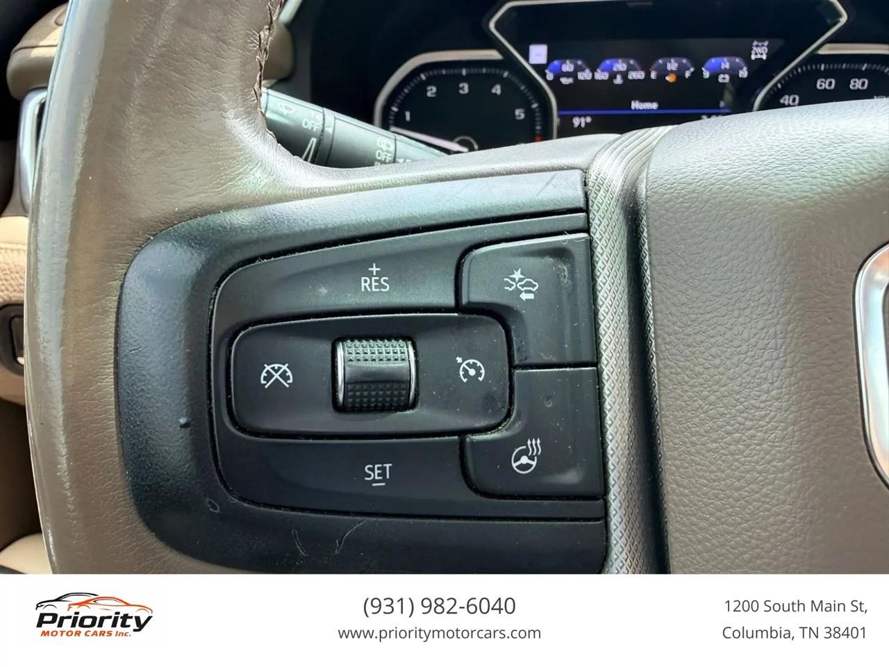 GMC Yukon XL Denali 4WD 2021