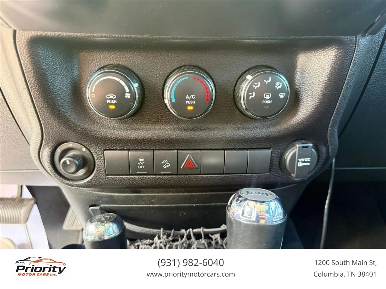 Jeep Wrangler Sport 4WD 2016