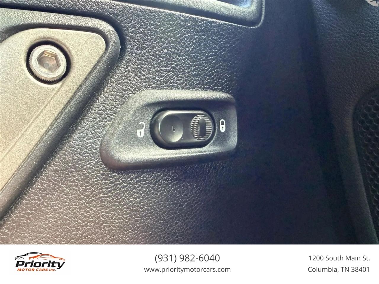 Jeep Wrangler Sport 4WD 2016