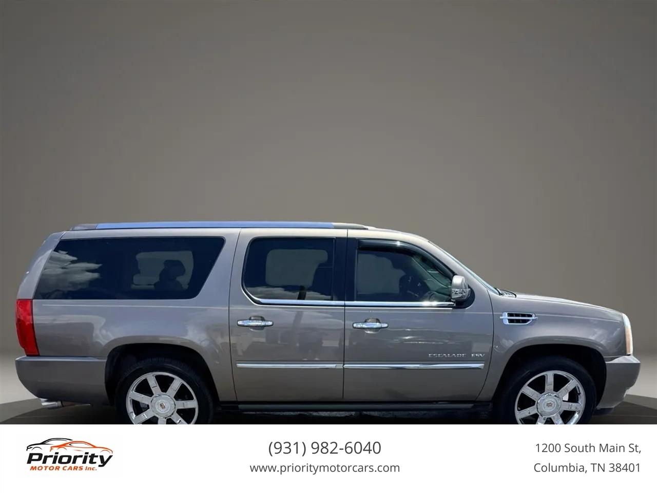 Cadillac Escalade ESV AWD Premium 2011