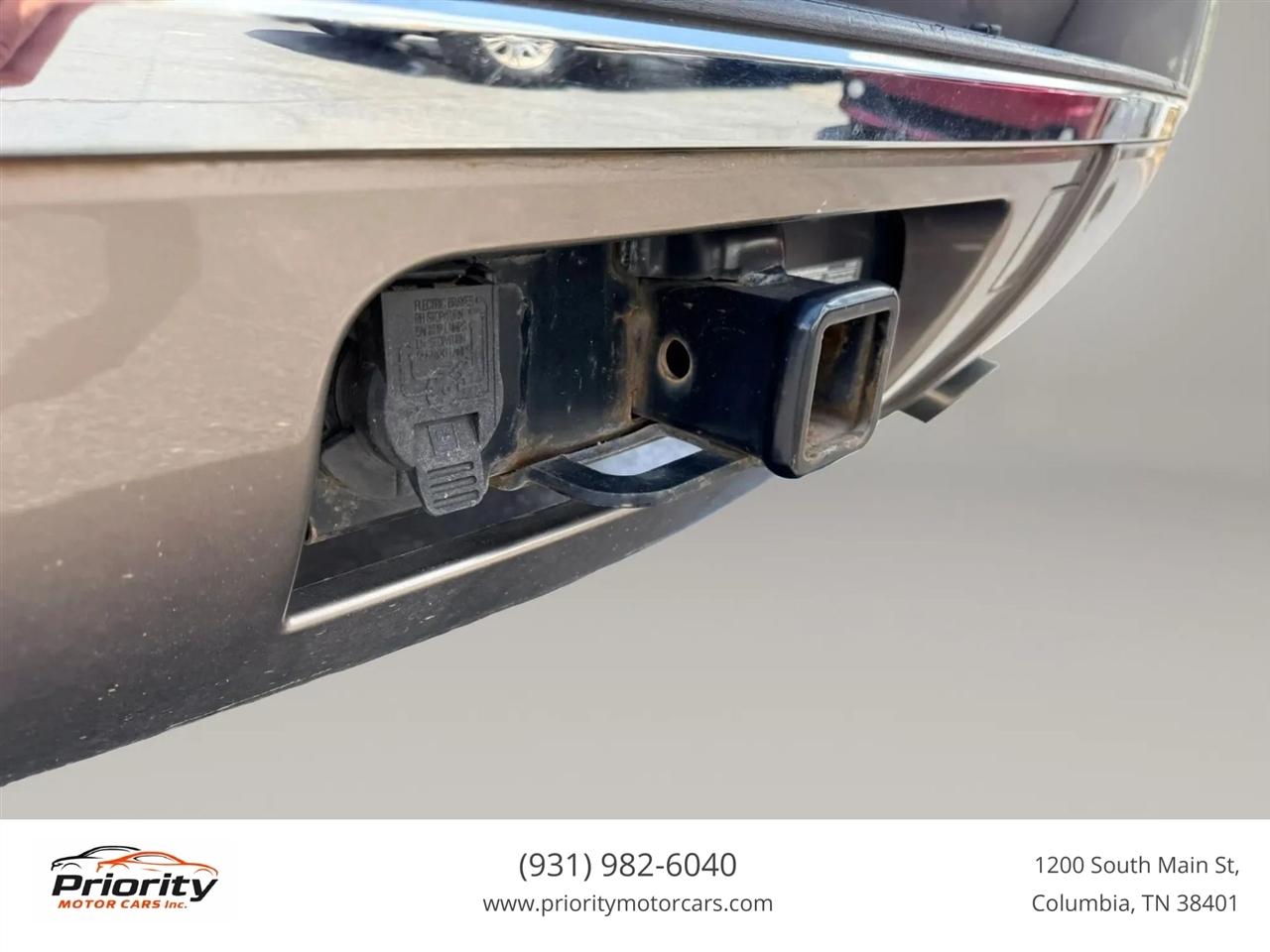 Cadillac Escalade ESV AWD Premium 2011