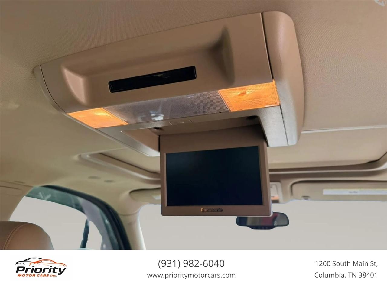 Cadillac Escalade ESV AWD Premium 2011