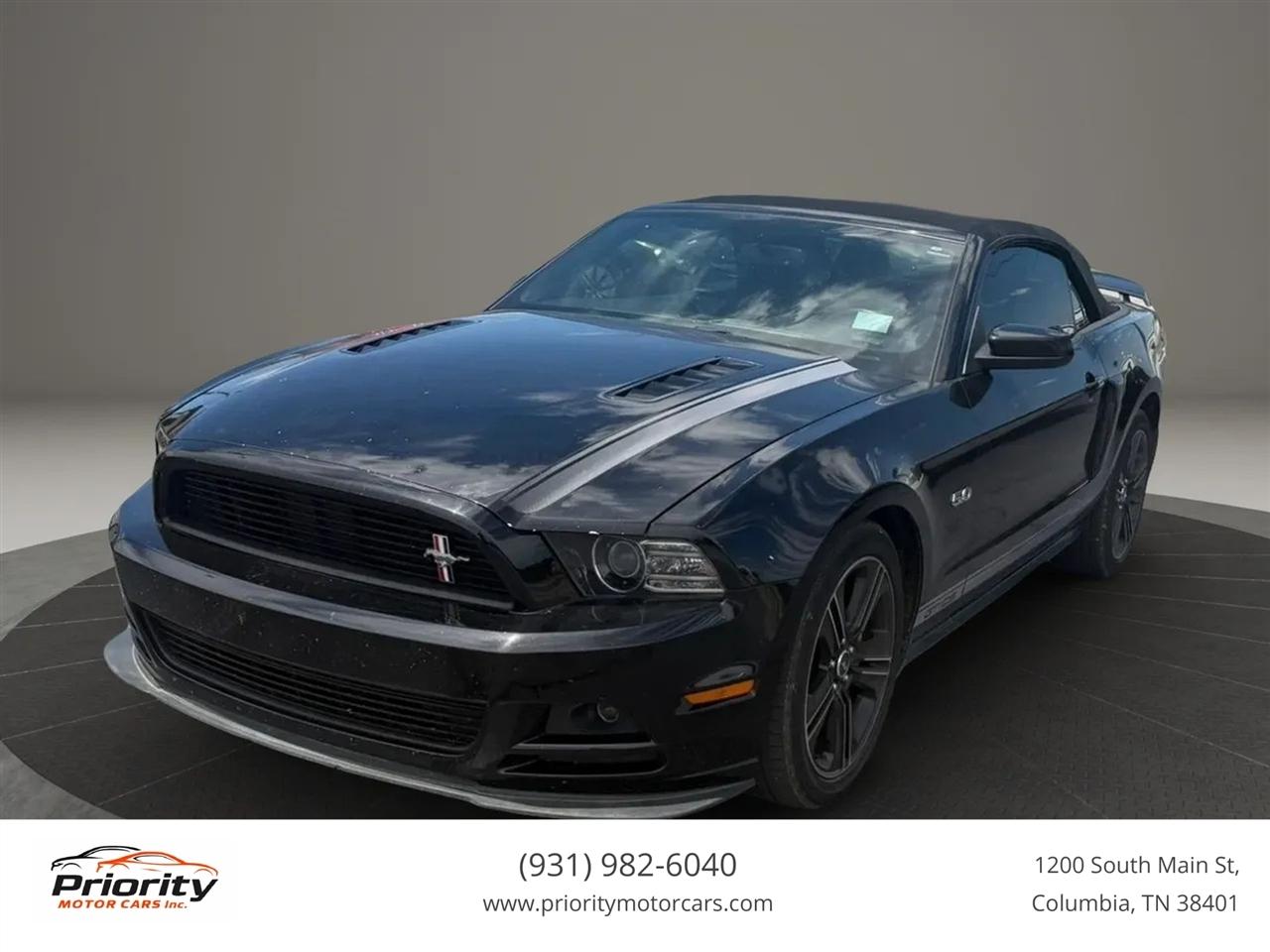 Ford Mustang GT convertible 2014