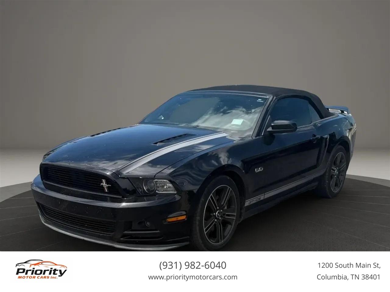 Ford Mustang GT convertible 2014