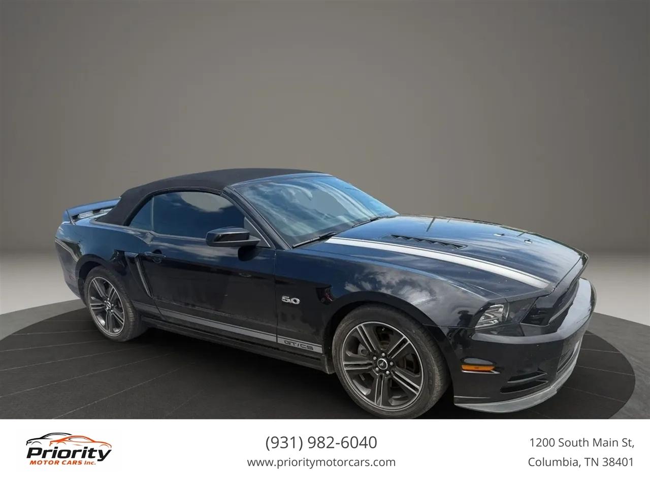 Ford Mustang GT convertible 2014