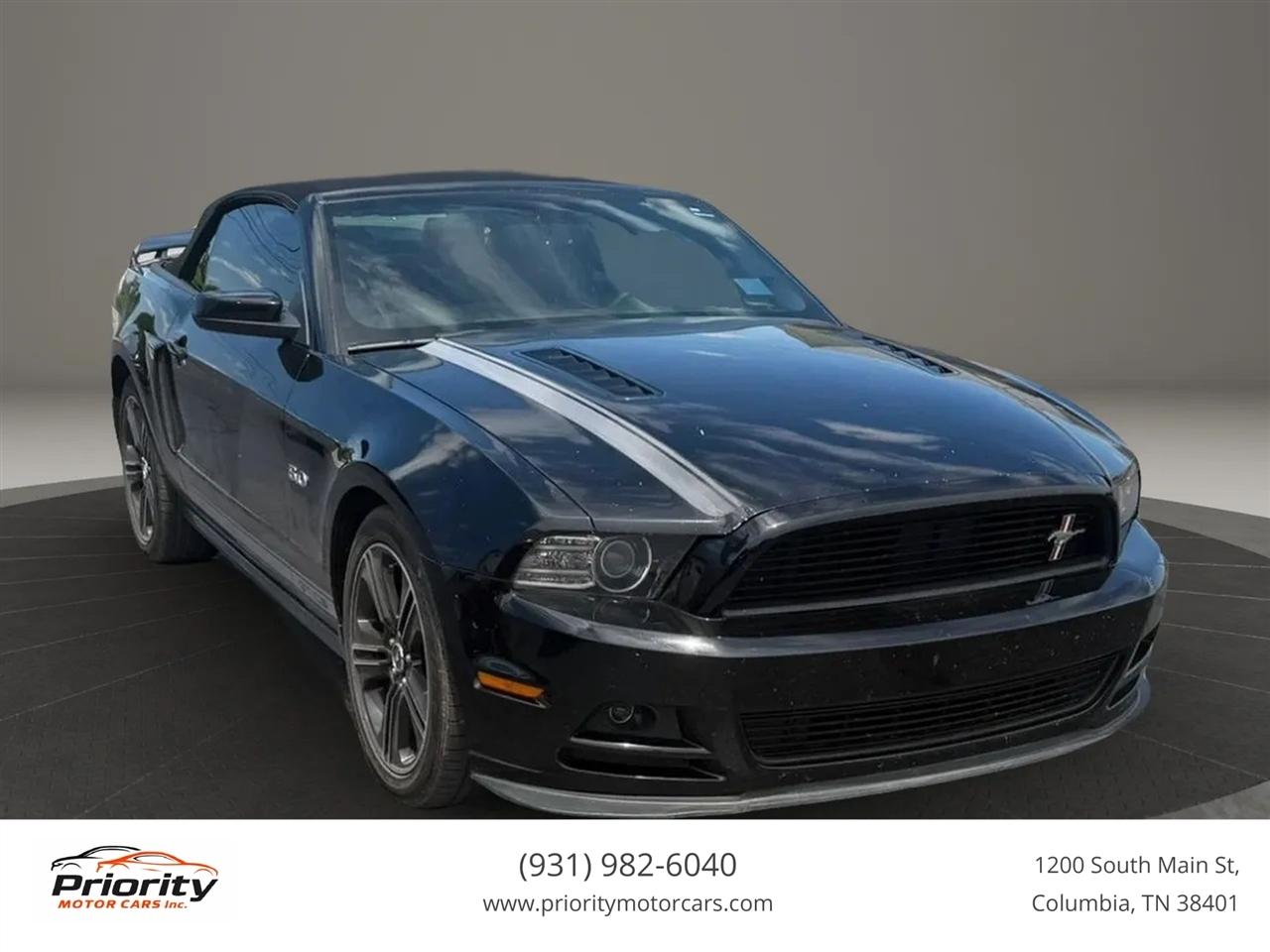 Ford Mustang GT convertible 2014